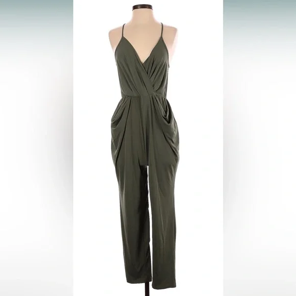 BCBGeneration | Pants & Jumpsuits | Bcbgeneration Jumper | Poshmark